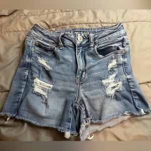 Medium wash denim American Eagle shorts size US4